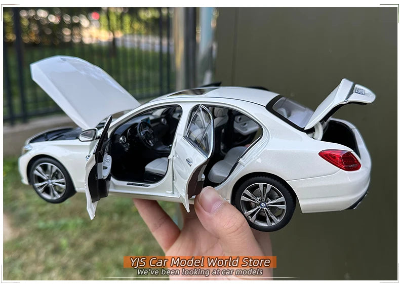 1:18 Mercedes-Benz C200 2014-2016