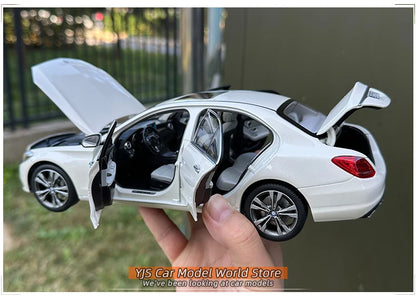 1:18 Mercedes-Benz C200 2014-2016