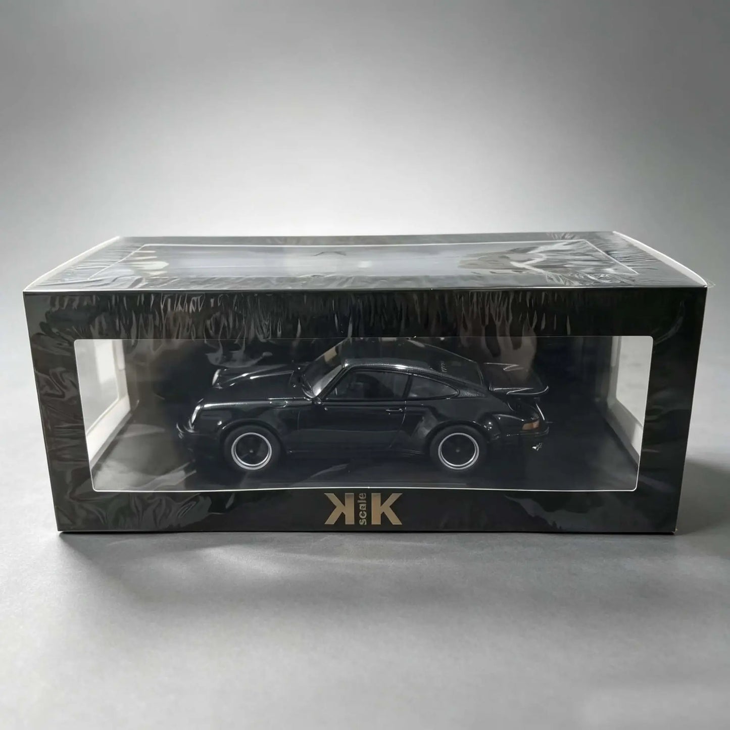 1:18 Porsche 911 930 Turbo 33 1977