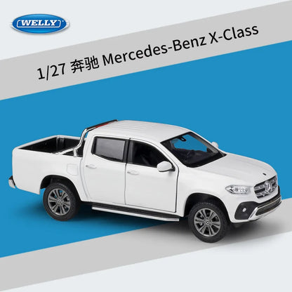 1:27 Mercedes-Benz X Class