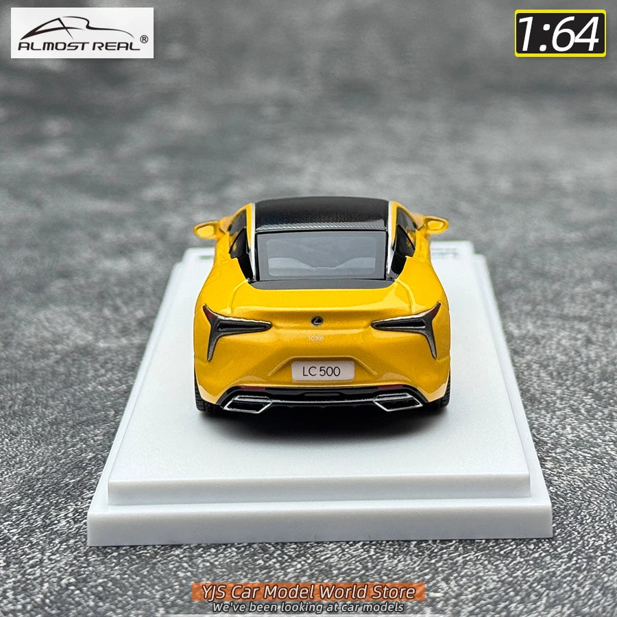 1:64 Lexus LC500 2018