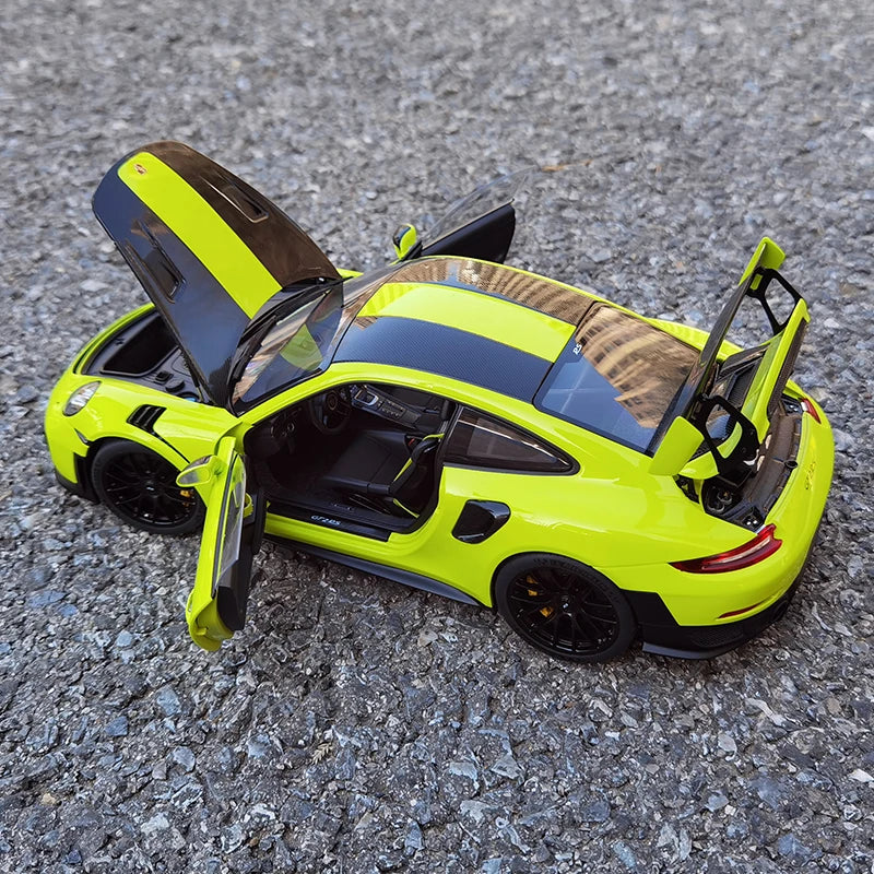 1:18 Porsche 911 (911.2) GT2 RS
