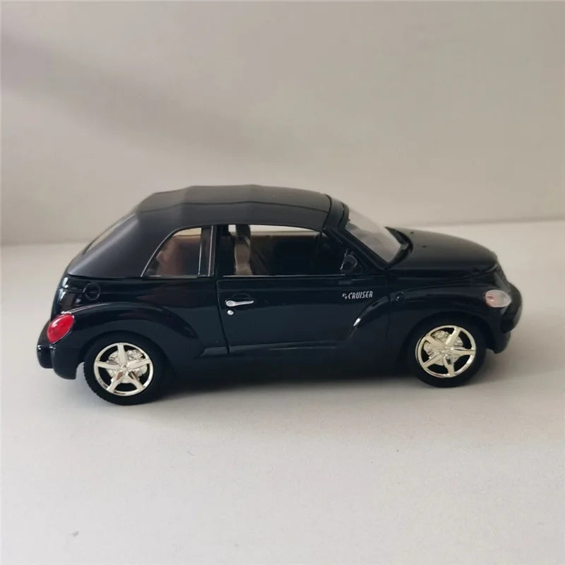 1:24 Chrysler PT Cruiser