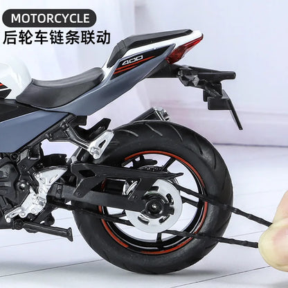 1:12 Kawasaki Ninja 400