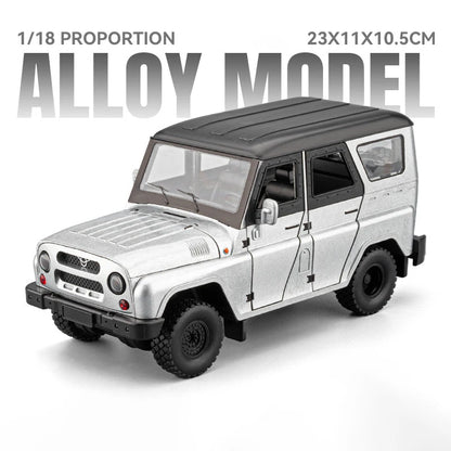 1:18 UAZ Hunter SUV