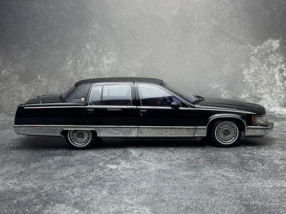1:18 Cadillac Fleetwood