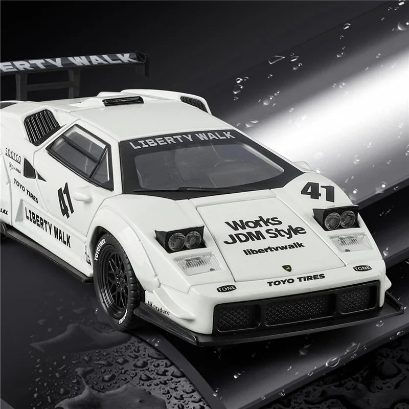 1:32 Lamborghini Countach LP5000