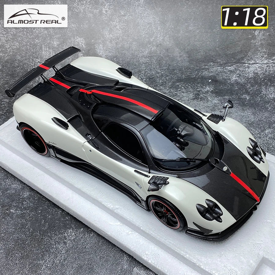 1:18 Pagani Zonda Cinque Coupe 2009