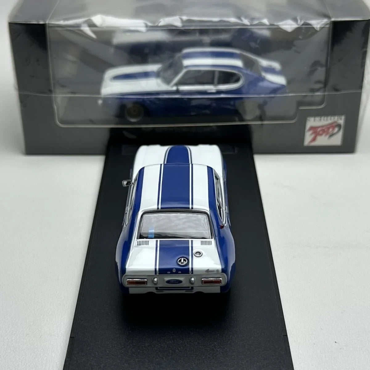1:43 Ford Capri 2600 Rs