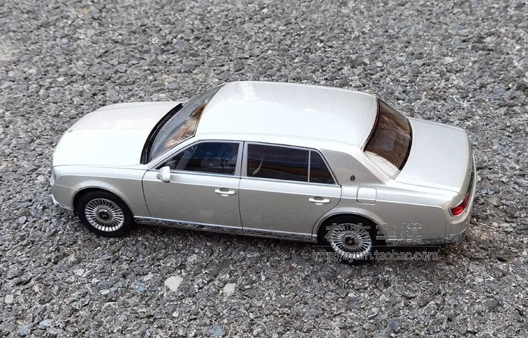 1:18 Toyota Century