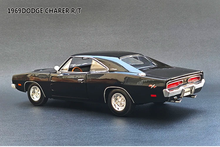 1:18 1969 Dodge Challenger R/T