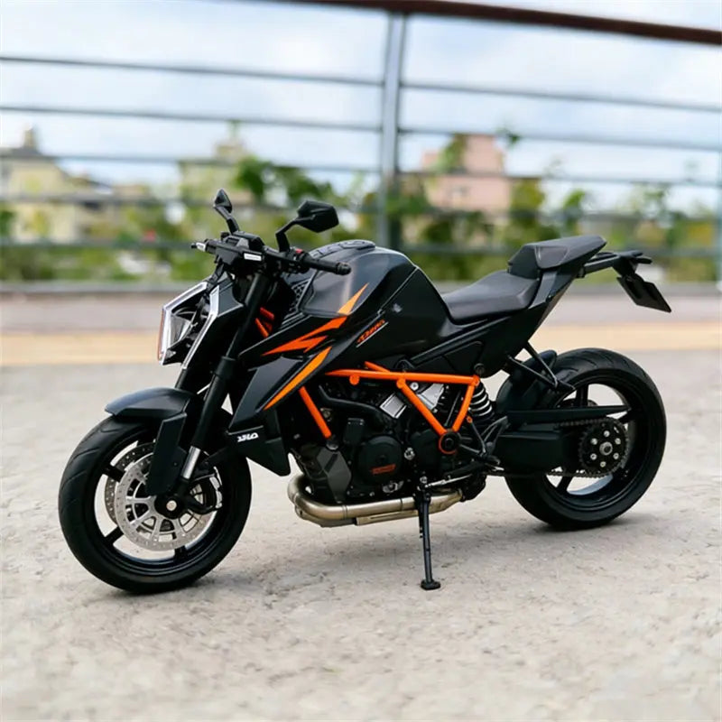 1:12 KTM 1390 Super Duke R Alloy Track Racing Motorcycle Model Diecast Street Cross-country Sports Motorcycle Model Kid Toy Gift