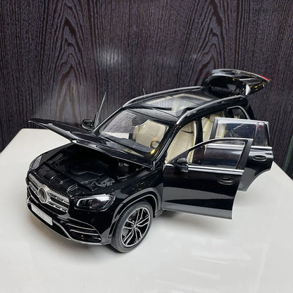 1:18 Mercedes-Benz GLS 400