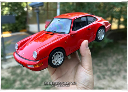1:18 Porsche 911 964 Carrera 4 1992