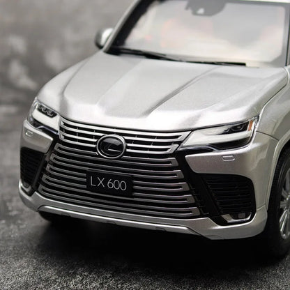 1:18 Lexus LX600