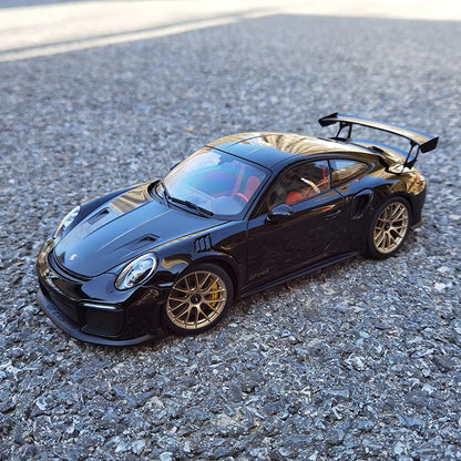 1:18 Porsche 911 (911.2) GT2 RS