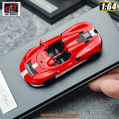 1:64 McLaren Elva M1A
