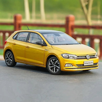 1:18 Volkswagen POLO Plus