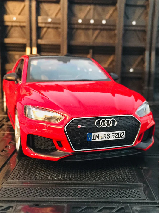 1:24 Audi RS5 Coupe