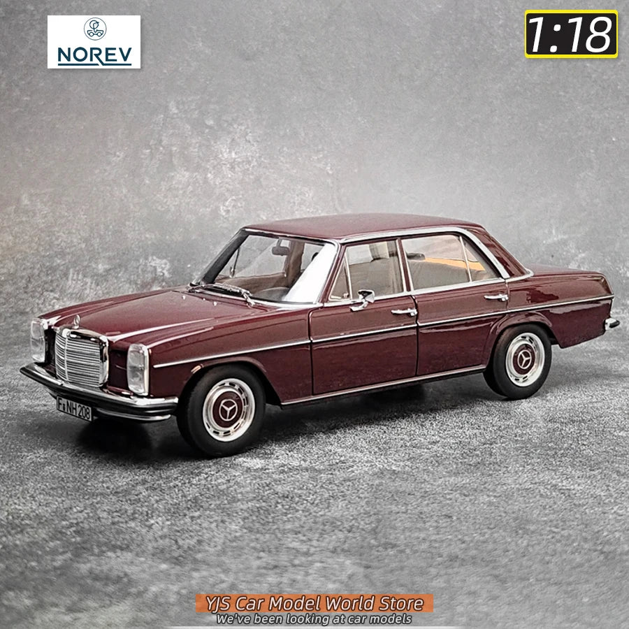 1:18 1968 Mercedes-Benz 200 W114