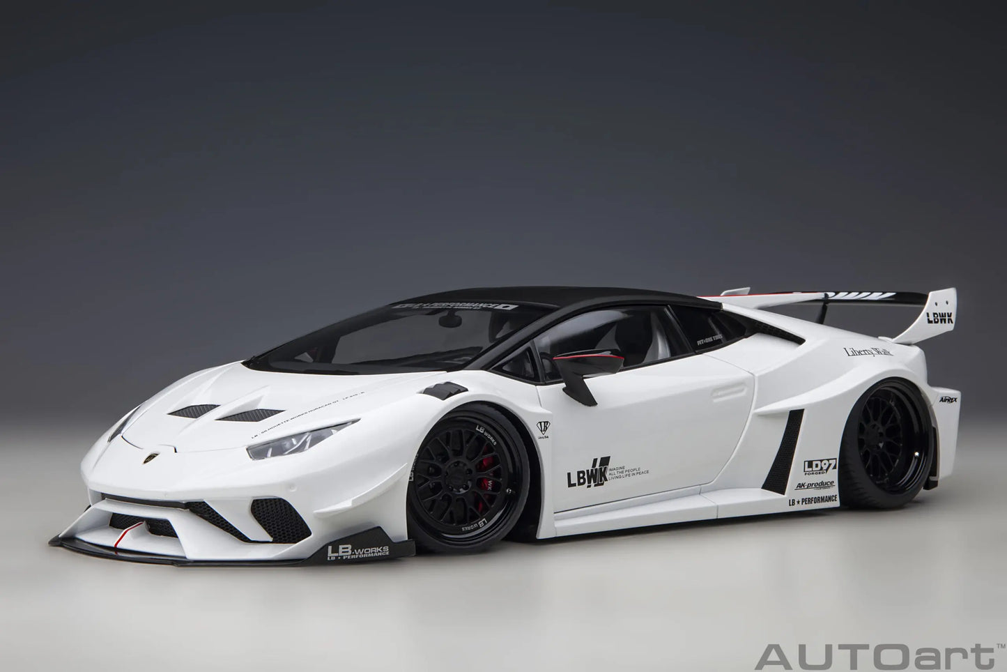 1:18 Lamborghini HURACAN GT