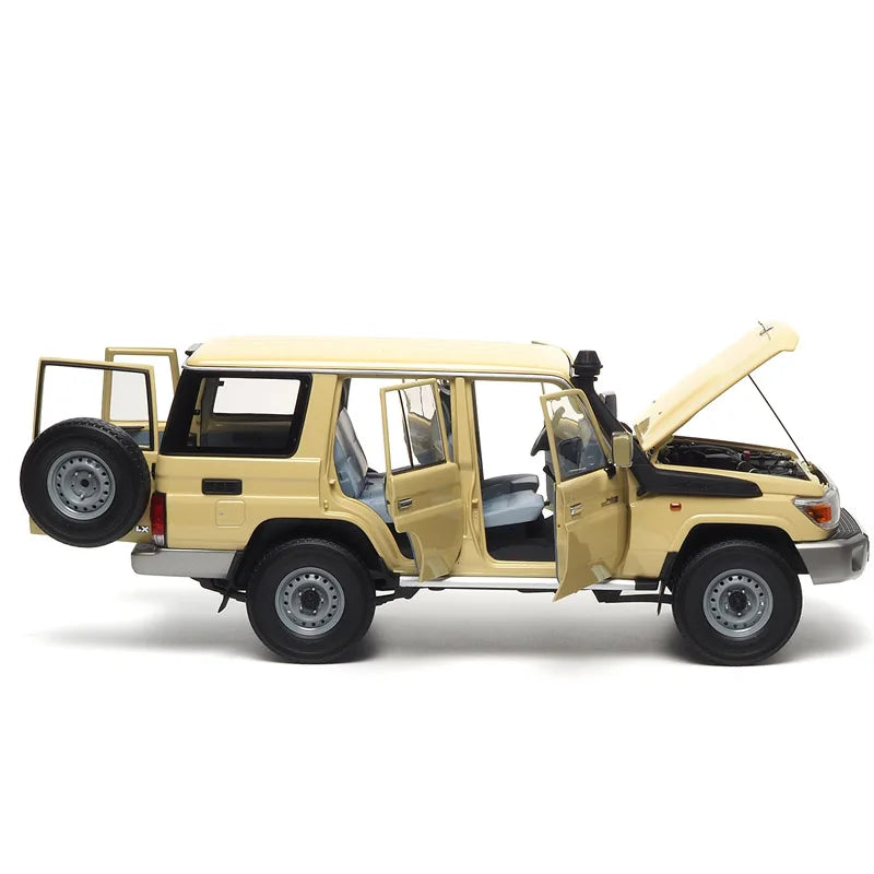 1:18 Land Cruiser 76 2017