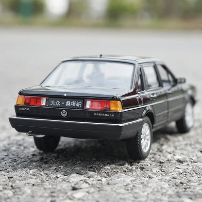 1:24 Volkswagen Santana