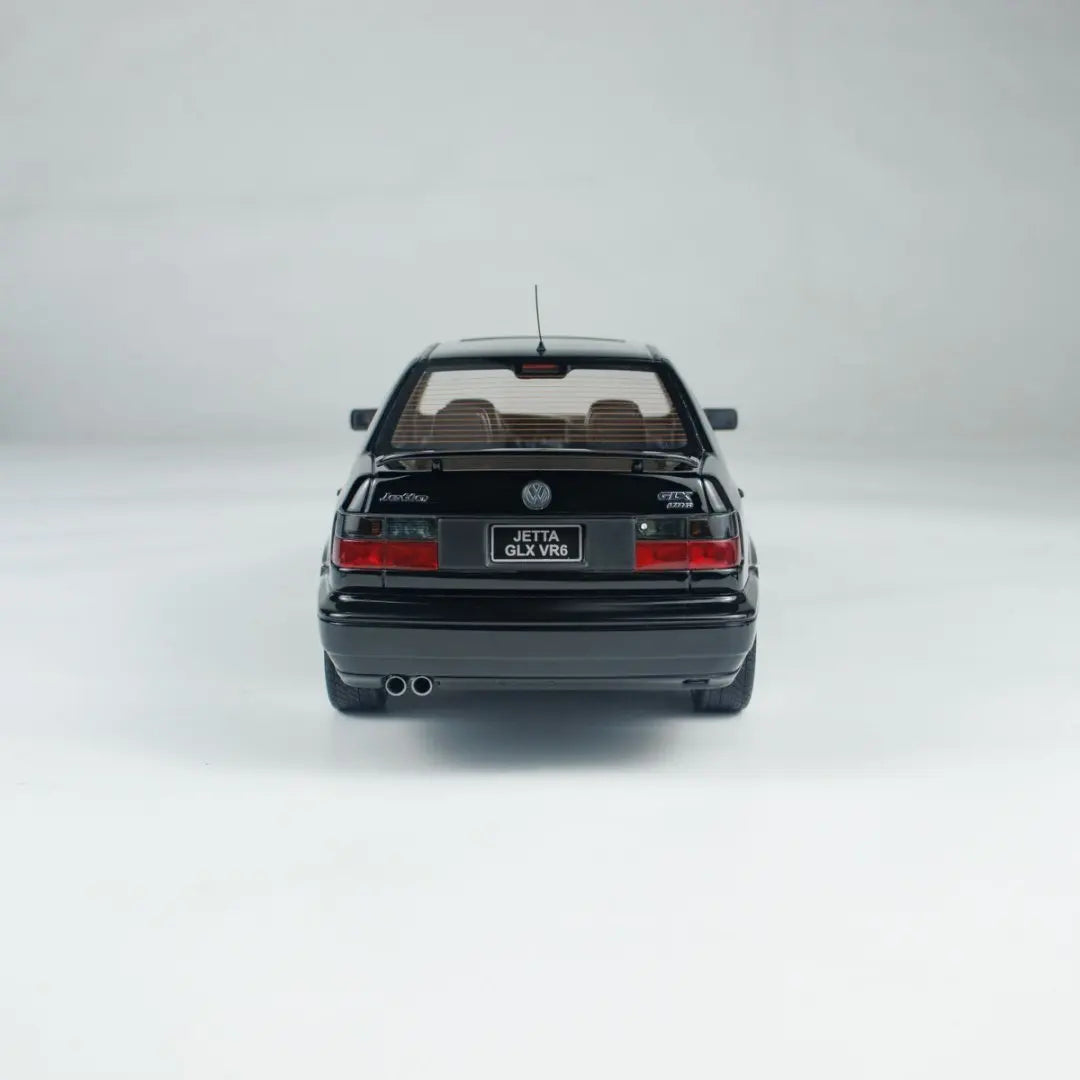 1:18 Volkswagen Jetta GLX VR6