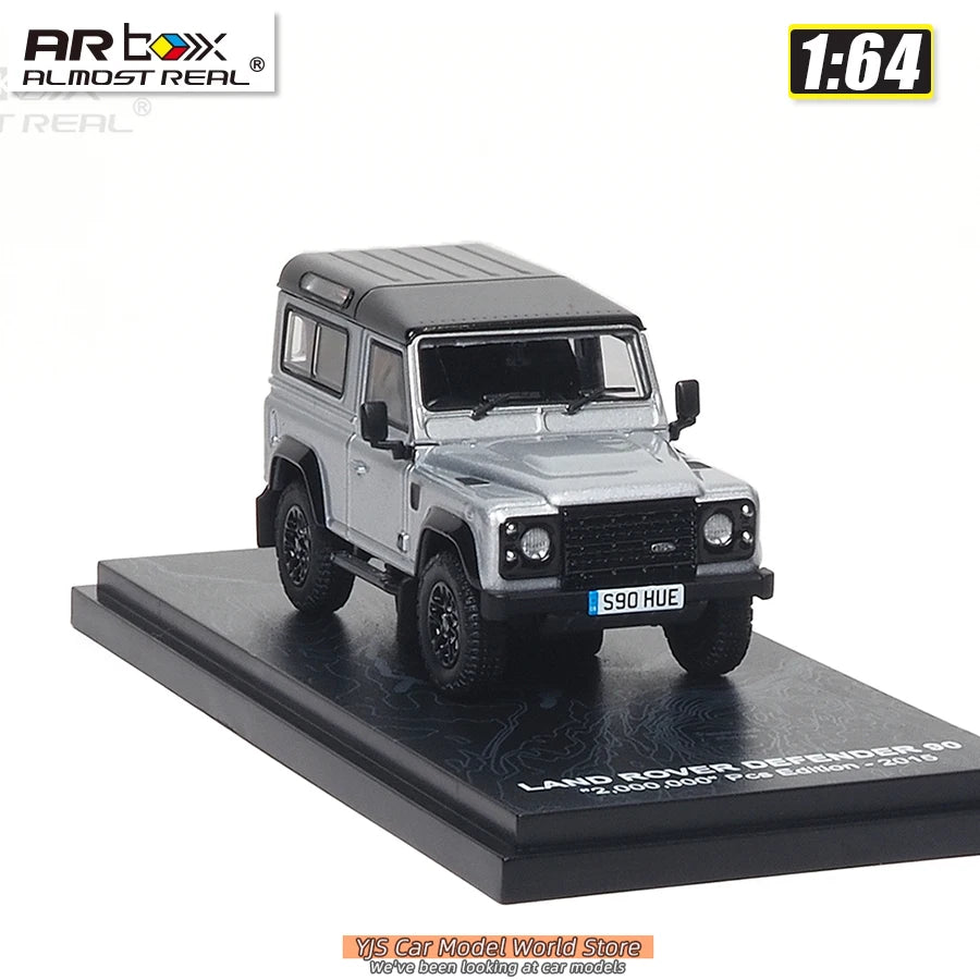 1:64 Land Rover Defender 90  2015