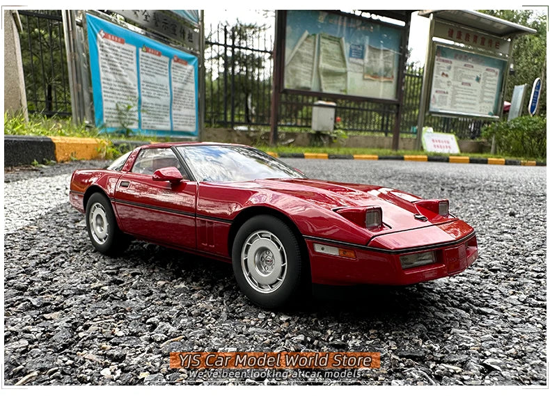 1:18  Chevrolet Corvette C4 1986