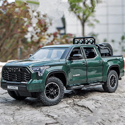 1:22 TOYOTA Tundra Pickup