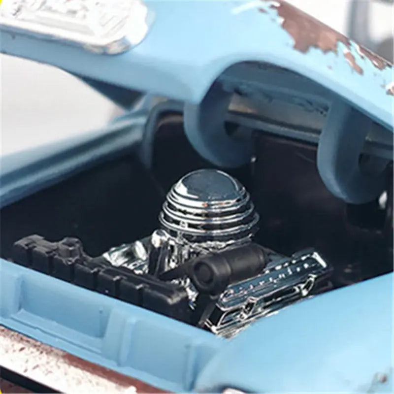 1:24 GMC Blue Chip Pickup
