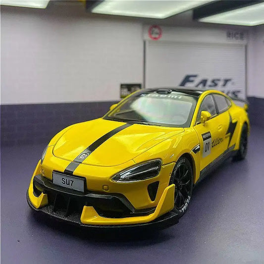 1:24 Xiaomi SU7 Ultra