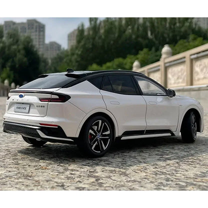 1:18 Ford EVOS 2022