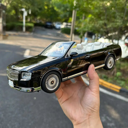 1:18 Toyota Century Convertible