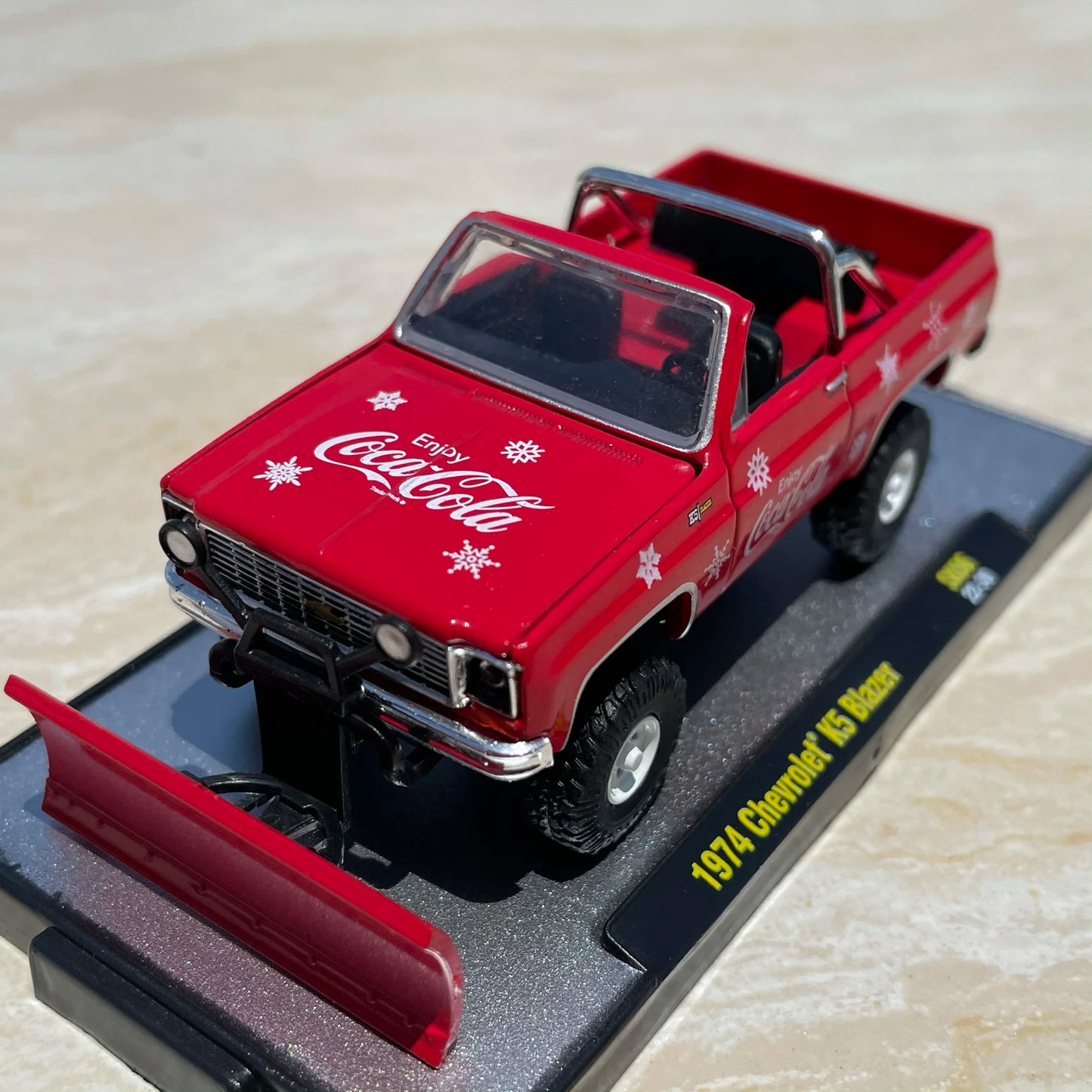1:64 1974 Chevrolet K5 K 5  Blazer