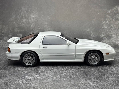 1:18 Mazda RX7 FC3S 1989