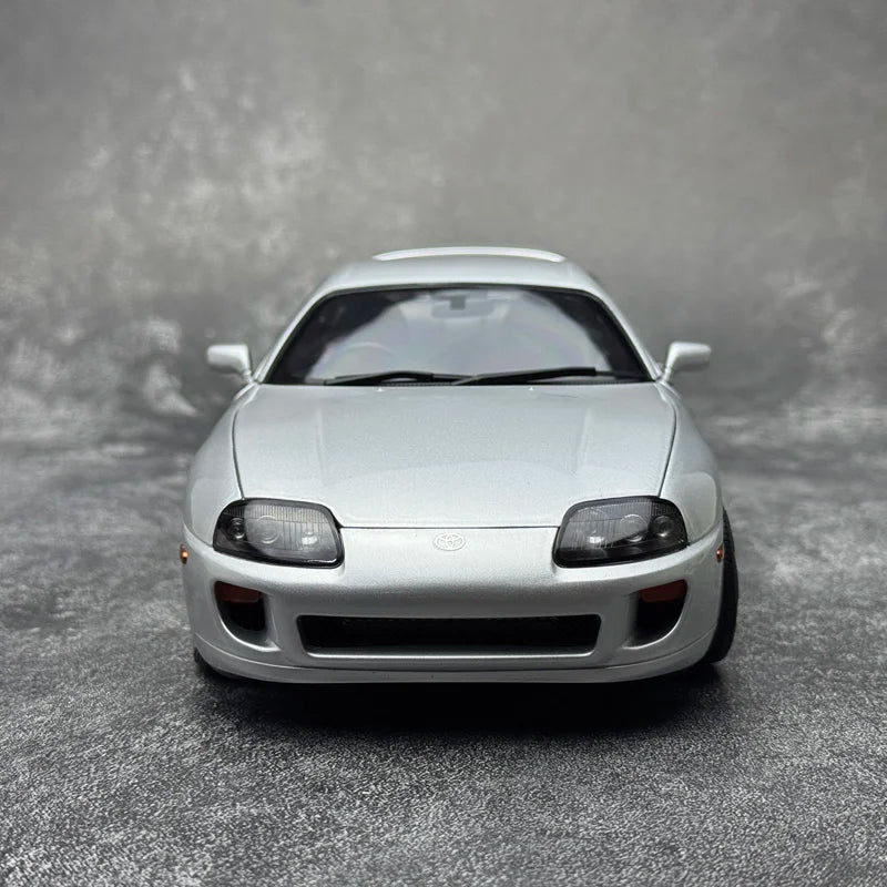 1:18 Toyota SUPRA A80
