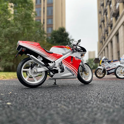 1:12 NSR 250R SP R4 Rothmans MC18