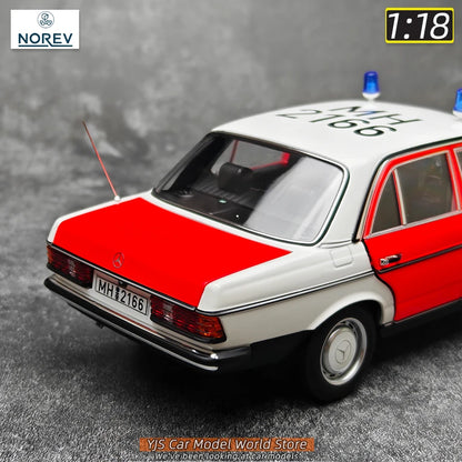 1:18 Mercedes-Benz 200 1984
