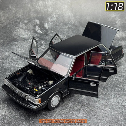1:18 Toyota Crown MS122