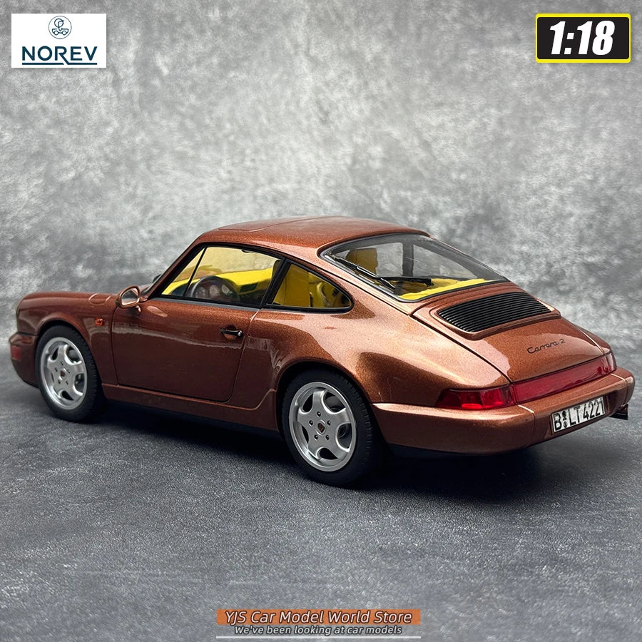 1:18 Porsche 911 Carrera 2 1992