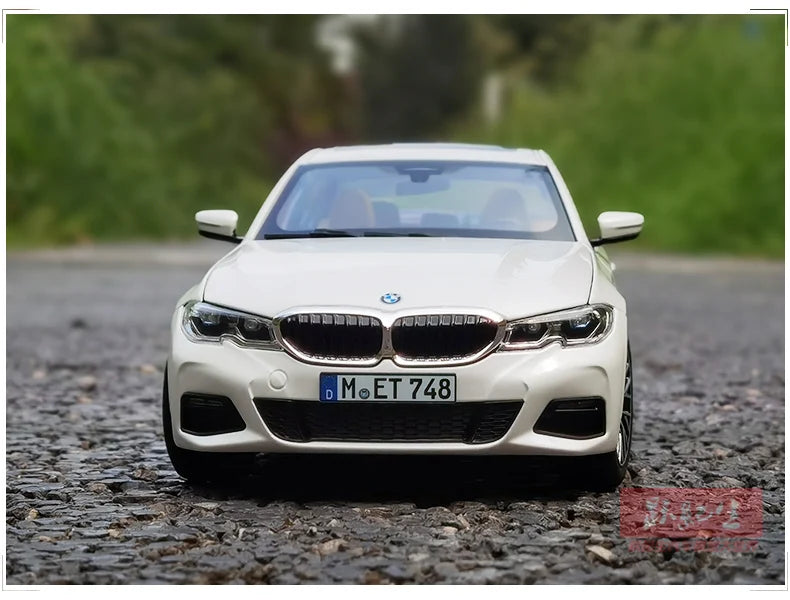 1:18 BMW 3 Series G20 330i 2019