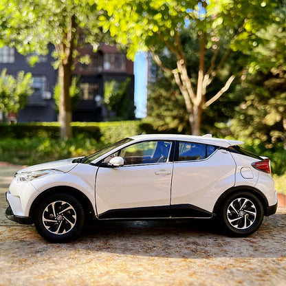 1:18 TOYOTA IZOA