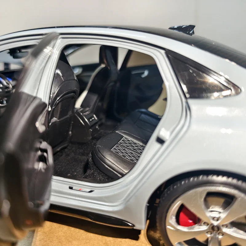 1:18 Audi A5 A5L 2026 Coupe