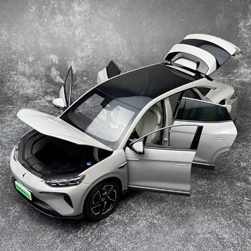 1:18 BYD Denza N7