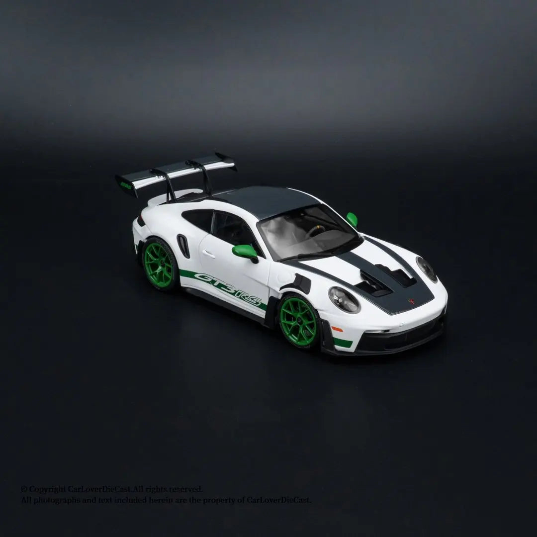 1:18 Porsche 911 GT3 RS Tribute to Carrera RS 2023