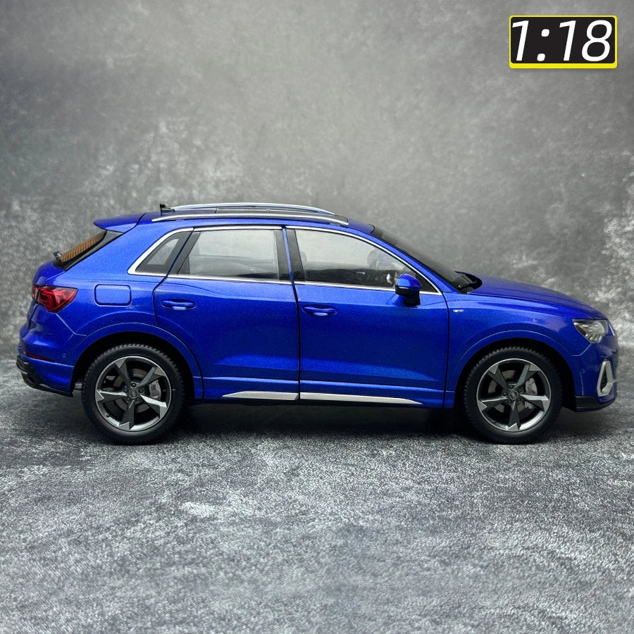 1:18 2019 Audi Q3