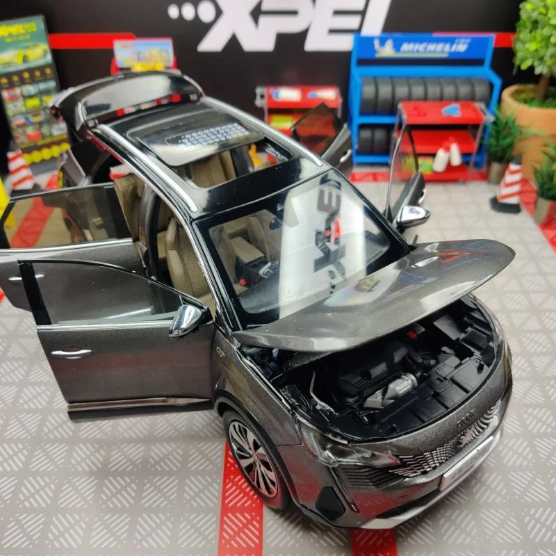 1:18 Peugeot 4008