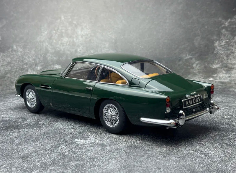 1:18 Aston Martin DB5 "Goldfinger" 007 Movie Edition
